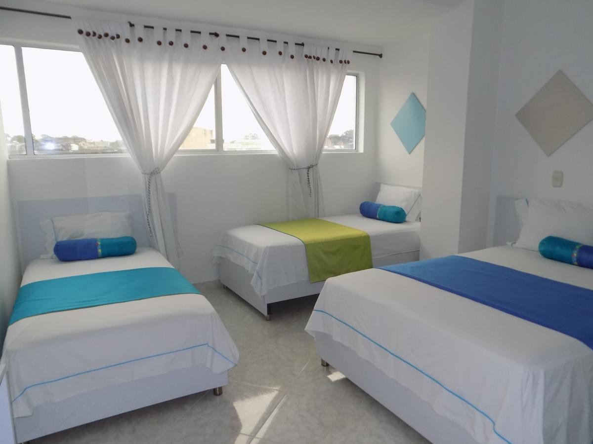 Hotel Luna Azul Florencia  Extérieur photo