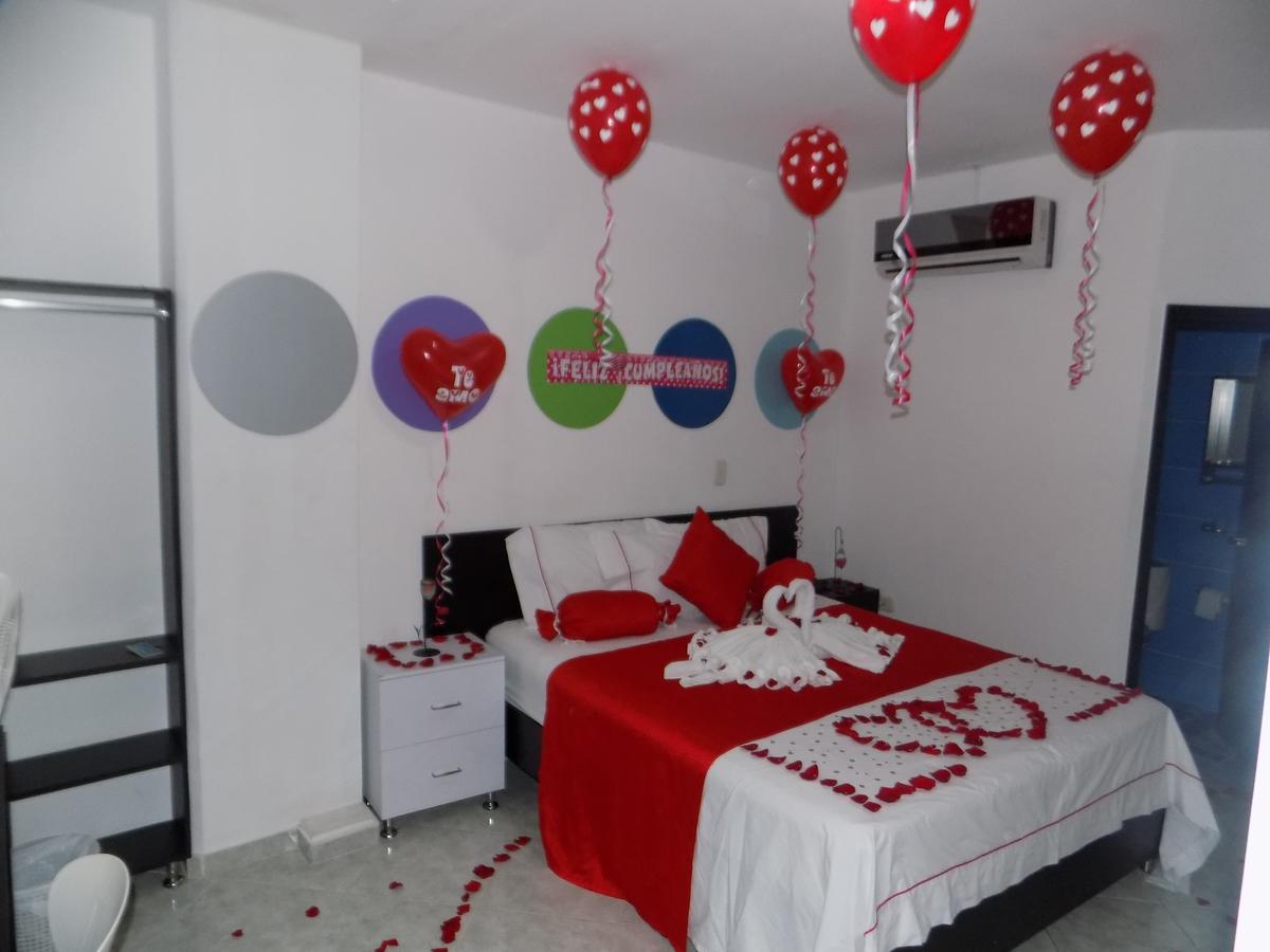 Hotel Luna Azul Florencia  Extérieur photo