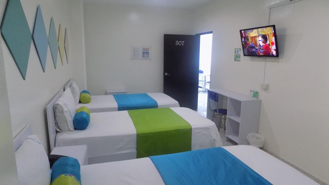 Hotel Luna Azul Florencia  Extérieur photo