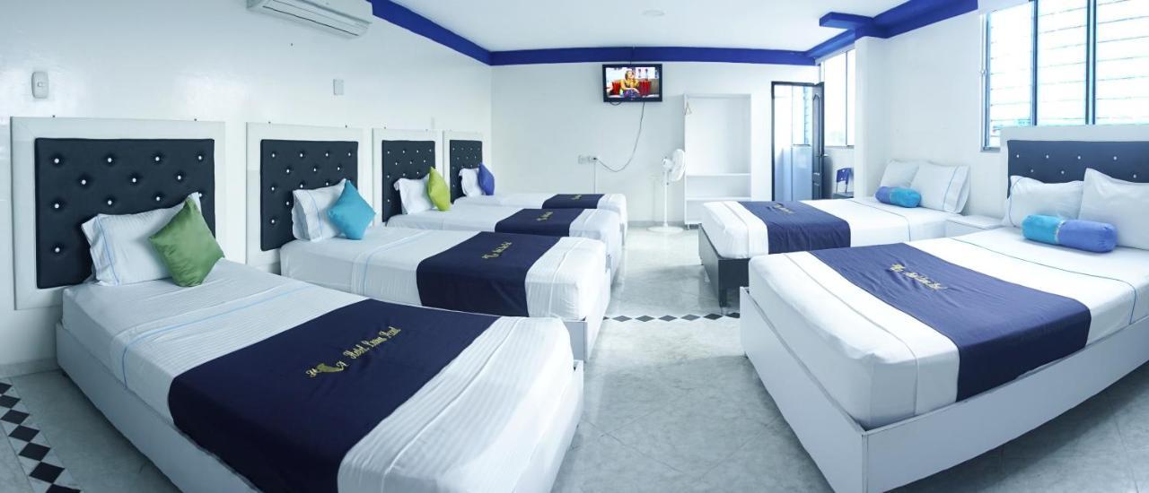 Hotel Luna Azul Florencia  Extérieur photo