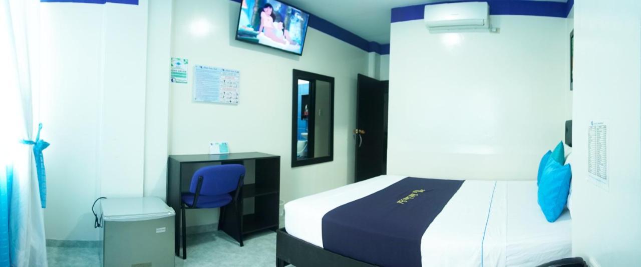 Hotel Luna Azul Florencia  Extérieur photo