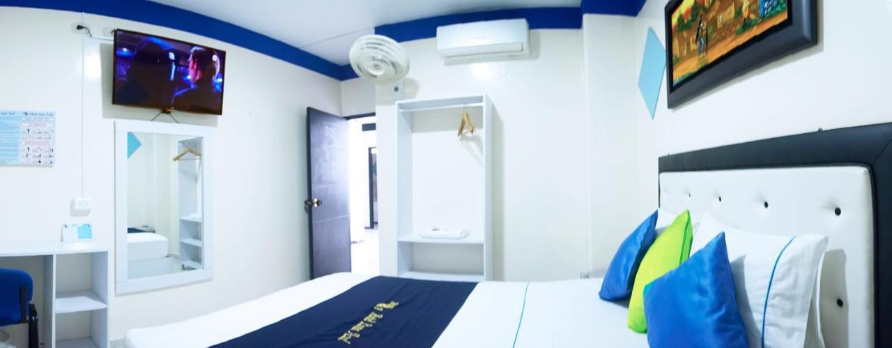 Hotel Luna Azul Florencia  Extérieur photo